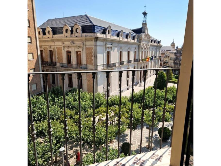 Duplex De Diseno Jaen Centro-Catedral Apartment Exterior foto